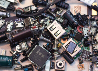 Запчасти и компоненты для ремонта электроники